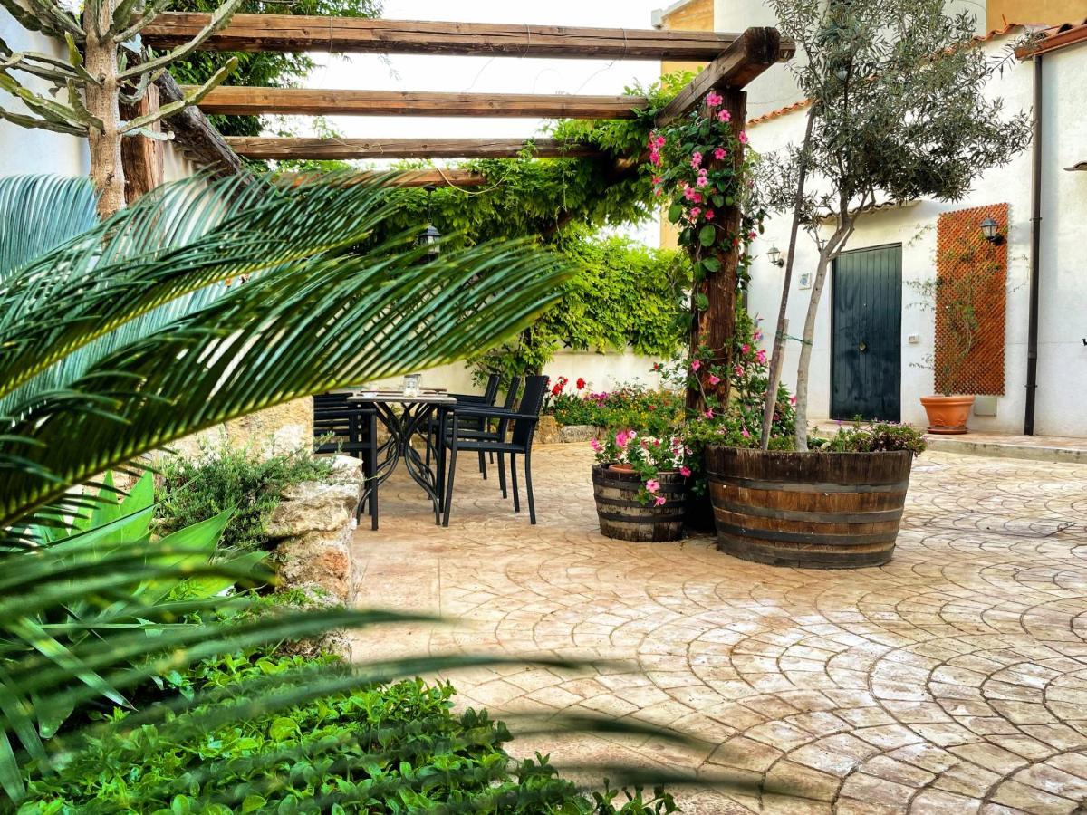 Baglio Reale Apartments Palermo Exterior photo